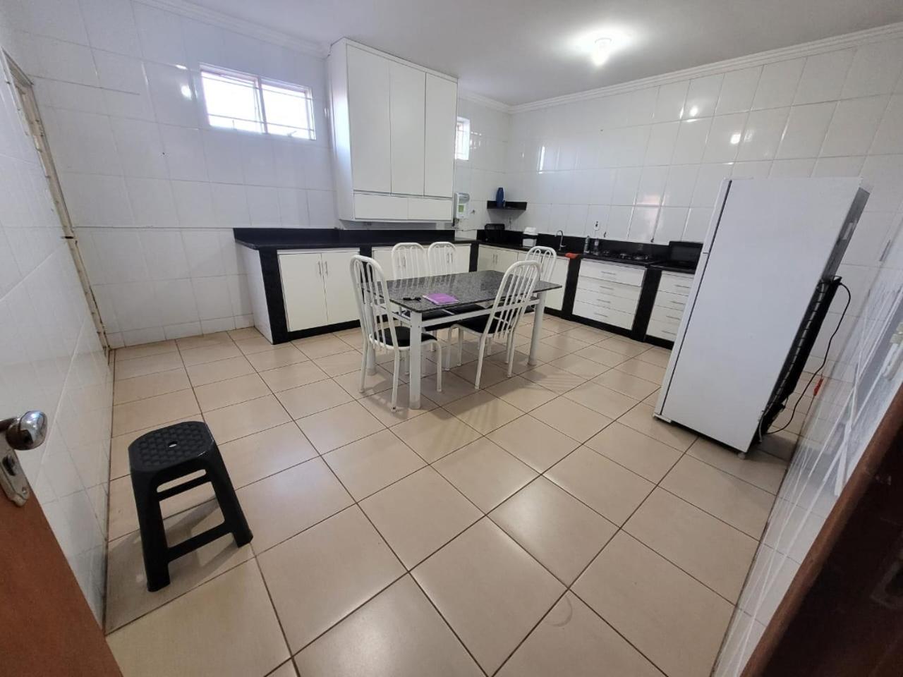 Casas De Temporadas - Hotel Recanto Do Sossego Uberlândia Szoba fotó